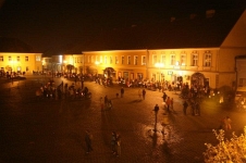 Zvětšit