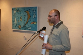Fotografie z vernisáže výstavy Klubu vodňanských výtvarníků 2010 a Betlému Jaroslava Švába