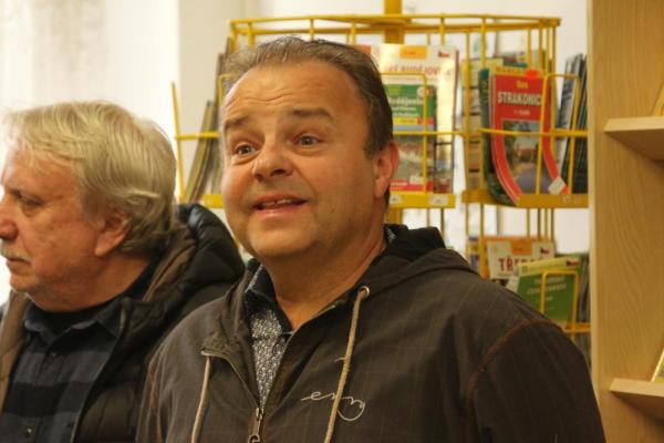 Zvětšit