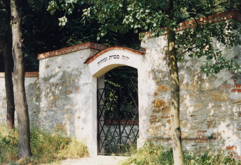 Obrázek - Židovský hřbitov