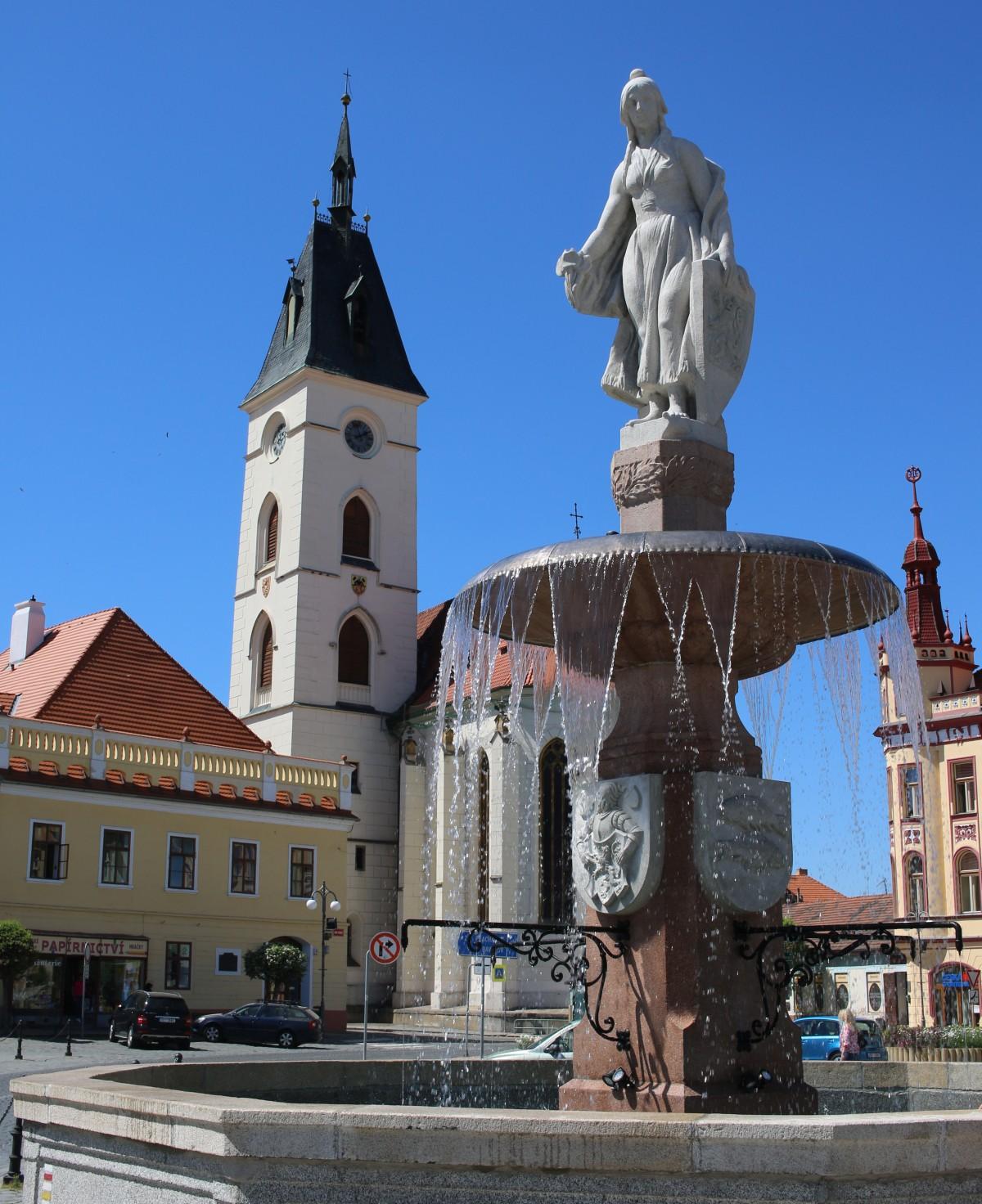 Obrázek - Brunnen auf dem Marktplatz