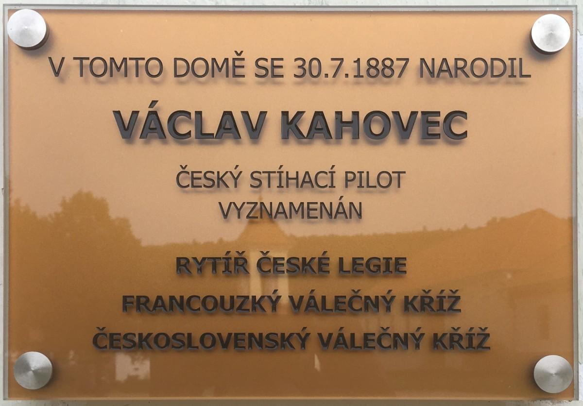 Obrázek - Pamětní deska Václava Kahovce